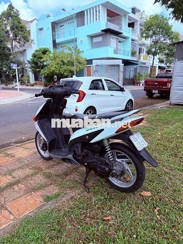 🛵Honda Click 110 Màu Trắng Máy Zin Êm Ấm
