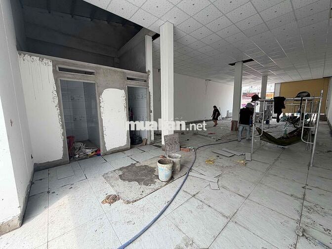 CHO THUÊ NHÀ MẶT TIỀN 800 HÀ HUY GIÁP
