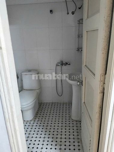 CHO THUÊ CĂN HỘ 503 NHÀ E3A, SỐ 7 VŨ PHẠM HÀM, YÊN HOÀ CG, HN LH CHÍNH