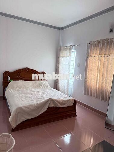 Cho thuê nhà 1 trệt lầu góc 2 MT hẻm thoáng đường 10 Phường Linh Chiểu