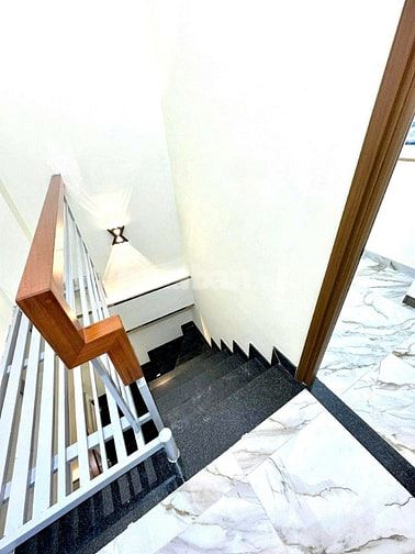 BÁN NHÀ QUẬN 5 – TRẦN BÌNH TRỌNG – NGANG 3M – 4 TẦNG – 5PN – THUÊ 16TR