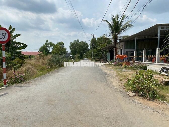 Bán lô đất 10×42m(420m2) xã Qui Đức, huyện Bình Chánh