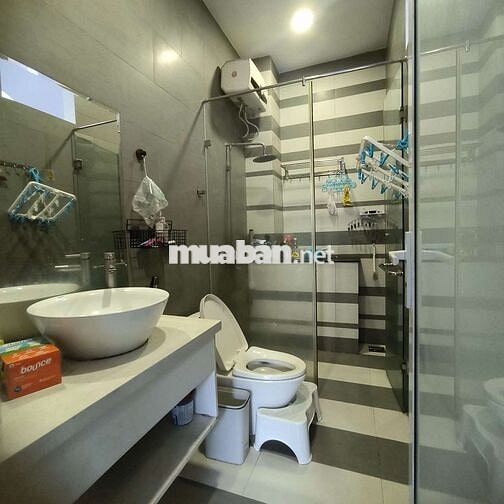 Cho thuê nhà mặt tiền cao sơn pháo