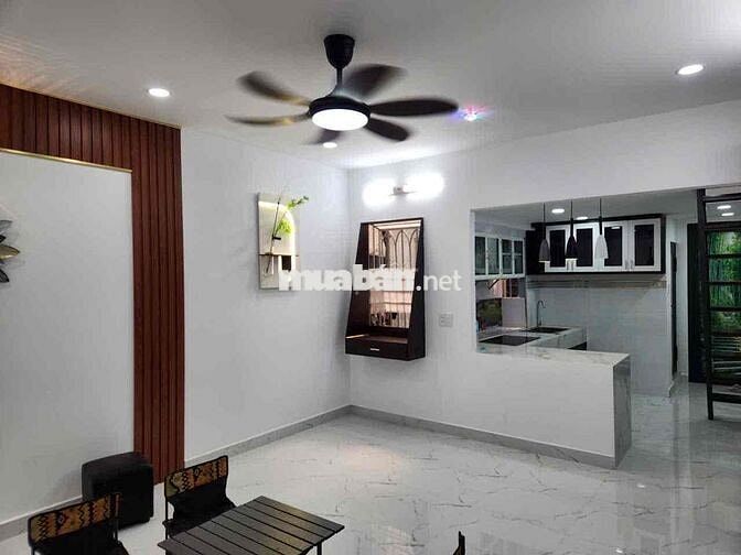 Tân Bình - Bàu Cát có căn 3pn Nhà mới, nội thất cơ bản, ở ngay