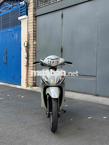 Honda Vision 2023 Xám xi măng