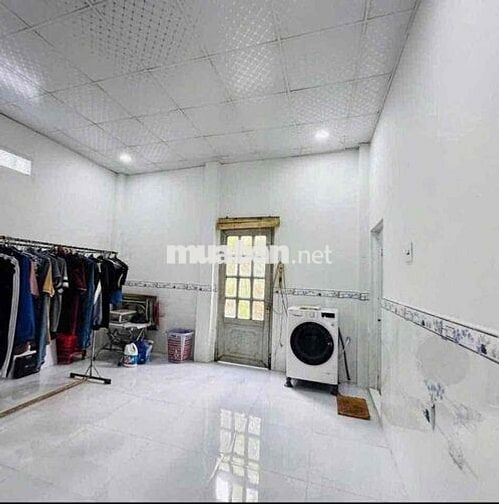 Thanh lý căn nhà cấp 4 TP.HCM bán trả nợ