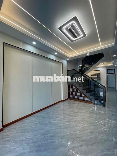 BÁN NHÀ SỔ RIÊNG HOÀN CÔNG PHƯỜNG TÂN PHONG. dt 80m2 giá 3tỷ7.