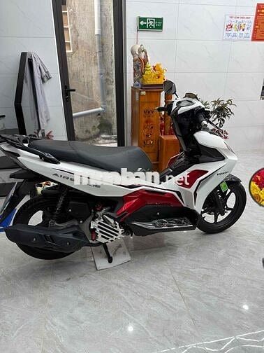 Honda Air Blade 125 2020 Trắng đen