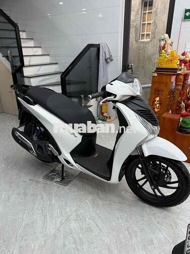 Honda SH 125i 2015 Trắng đen