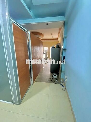 MBKD GẦN CHỢ BÀ CHIỂU-3X10M-VỈA HÈ 3M-1 TRỆT 1 LẦU- LỐI ĐI - WC RIÊNG