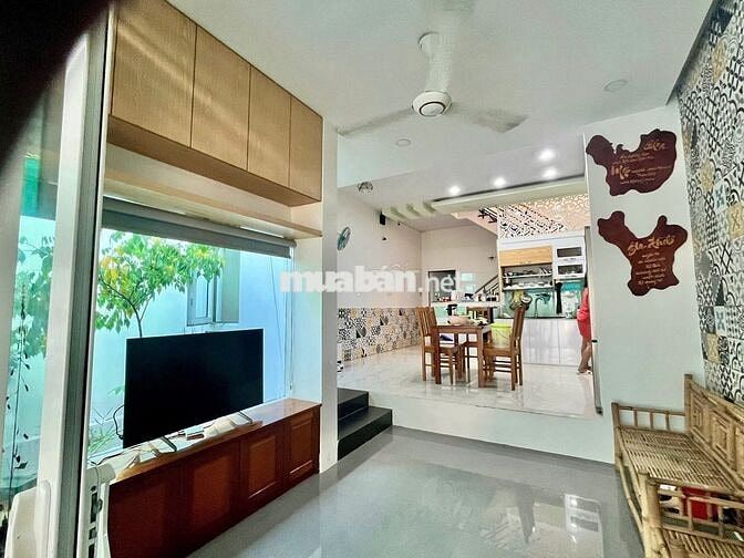  CHO THUÊ NHÀ HẺM OTO GẦN ĐƯỜNG PHAN PHÙ TIÊN - BẮC NHA TRANG 