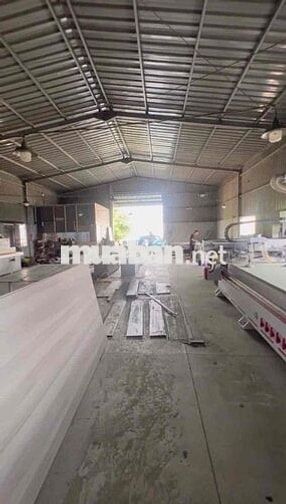 cho thuê kho xưởng 300m2 mái cao thông thoáng