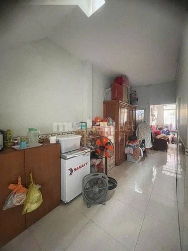 Bán nhà Chợ Tân Mỹ Quận 7 giá 990 triệu - SHR - 5x22m 1 lầu 4PN 