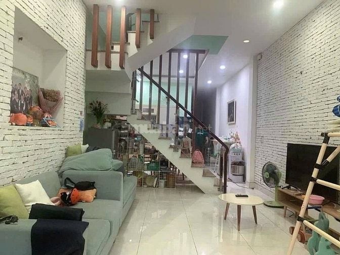 Bán nhà Chợ Tân Mỹ Quận 7 giá 990 triệu - SHR - 5x22m 1 lầu 4PN 