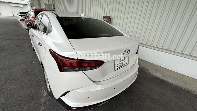 Hyundai Accent 2023 Tiêu chuẩn 70000 km Trắng