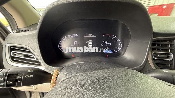 Hyundai Accent 2023 Tiêu chuẩn 70000 km Trắng