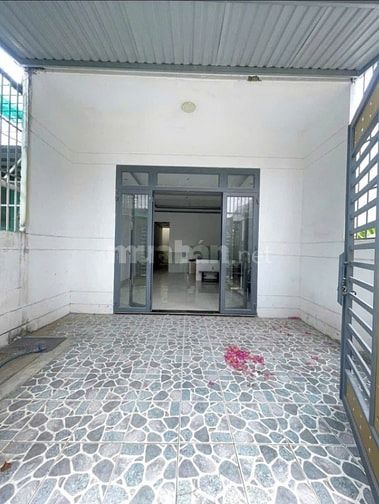 Cần tiền bán căn nhà 123m2 ở xã Tân An Hội - Củ Chi giá 850 triệu.