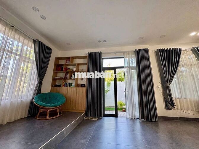 Bán Biệt thự Hẻm Ngang khủng 9,2m x 21m Phong Phú, Bình Chánh