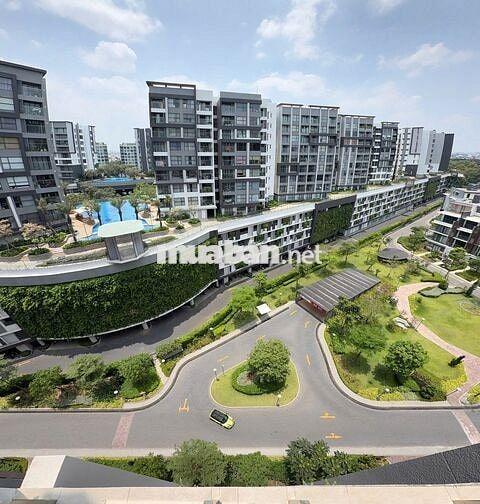 Chính chủ bán căn 2PN 96m2 Diamond Brilliant, nội thất cơ bản, nội khu