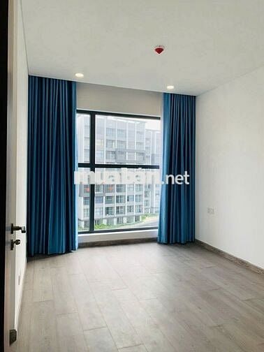 Chính chủ bán căn 2PN 96m2 Diamond Brilliant, nội thất cơ bản, nội khu