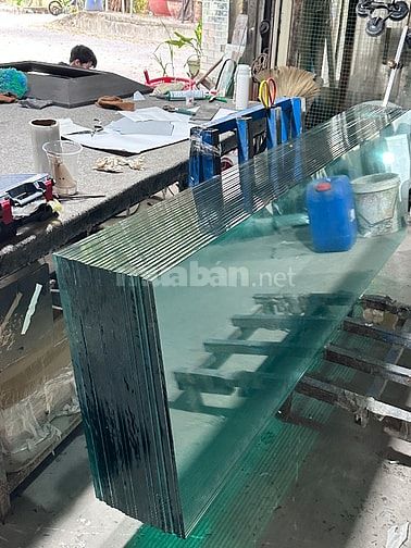 CẦN TUYỂN NHÂN VIÊN LÁI XE TẢI 1.9 TẤN