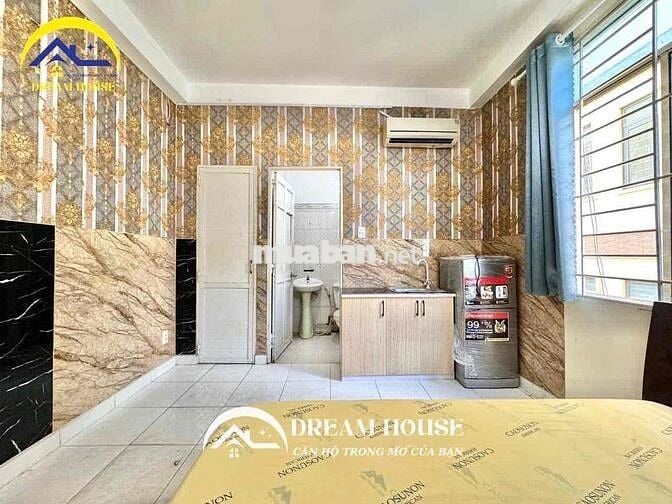 CHO THUÊ STUDIO NỘI THẤT ĐẦY ĐỦ CỬA SỔ TRỜI GẦN ĐẠI HỌC VĂN HIẾN.