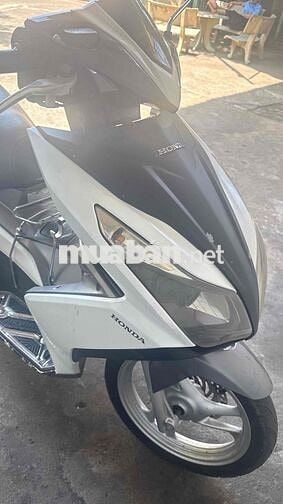 ai cần liên hệ nha xe dang di bình thường