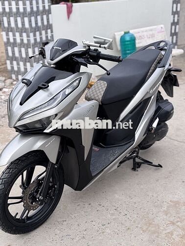 Honda Vario 150 Bạc Zin