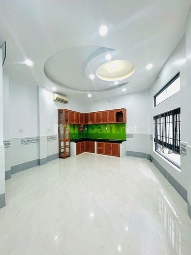 Cho thuê nhà 513/1L Điện Biên Phủ Q3 cách MT 20m -1 trệt 3 lầu, 3PN