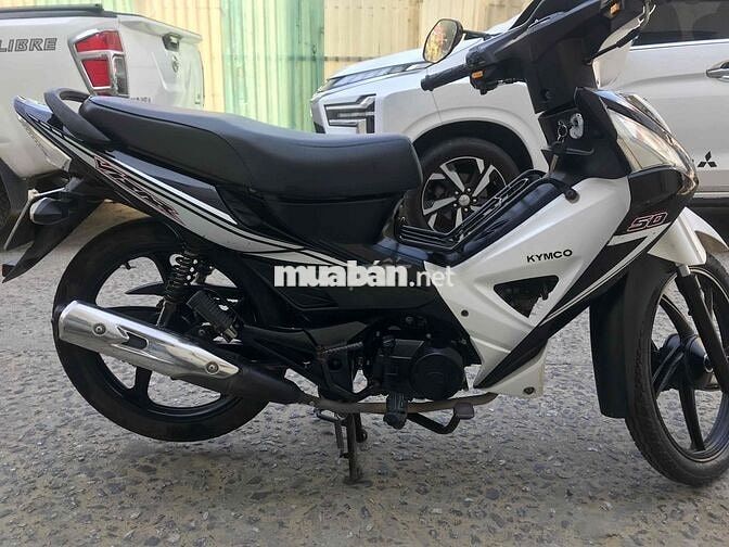 Kymco Vesta 50cc Trắng đen