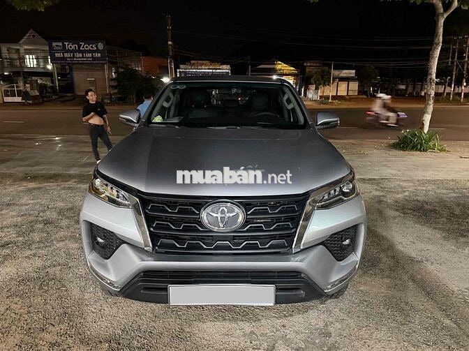 Toyota Fortuner 2024 Dầu STĐ