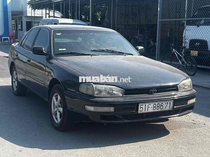 Toyota Camry 1993 Đen Số sàn