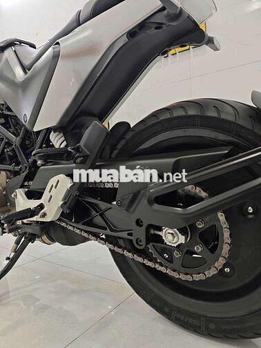 Husqvarna Svartpilen 200 2022 BSSG | Husqvarna 200
