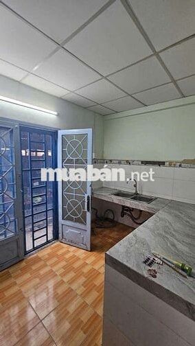 Cho thuê  nguyên căn  2 mặt hẻm  phạm thế hiển f6,Q8  ngây chợ lo than