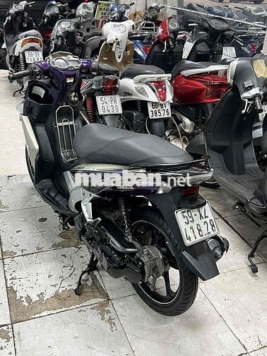 Yamaha NOVO 5  2012 màu xanh mới  len ken 90 %