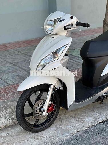 Honda Vision 2012 màu Trắng