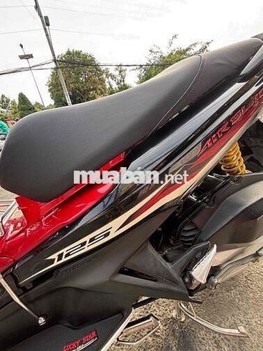 Honda Air Blade 125 Đỏ đen