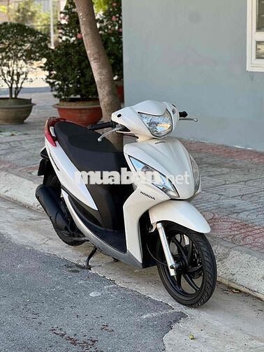 Honda Vision 2012 màu Trắng
