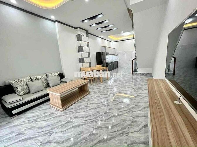 NHÀ CHO THUÊ MỚI NGAY CHỢ PHÚ HOÀ 2 PHÒNG NGỦ FULL NỘI THẤT SÂN Ô TÔ
