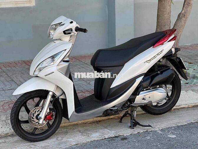 Honda Vision 2012 màu Trắng