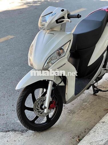 Honda Vision 2012 màu Trắng