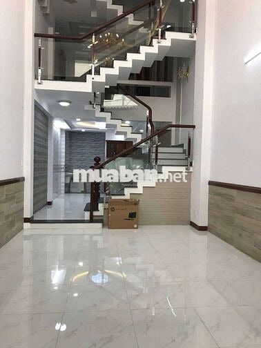 Cho thuê nguyên căn Trống , 4pn5wc, 5 máy lạnh, Dương Quảng Hàm p5 GV
