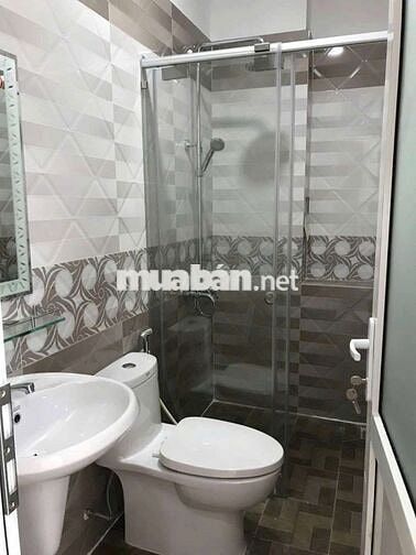 Cho thuê nguyên căn Trống , 4pn5wc, 5 máy lạnh, Dương Quảng Hàm p5 GV