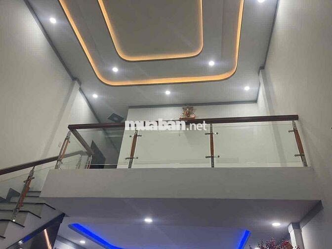 chính chủ cần bán gấp căn nhà gác lửng kp4 phường tân định