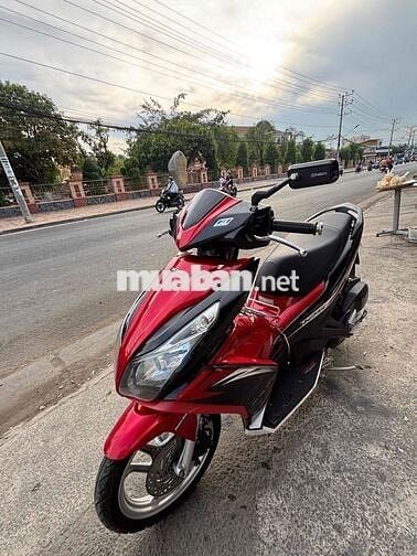 Honda Air Blade 125 Đỏ đen