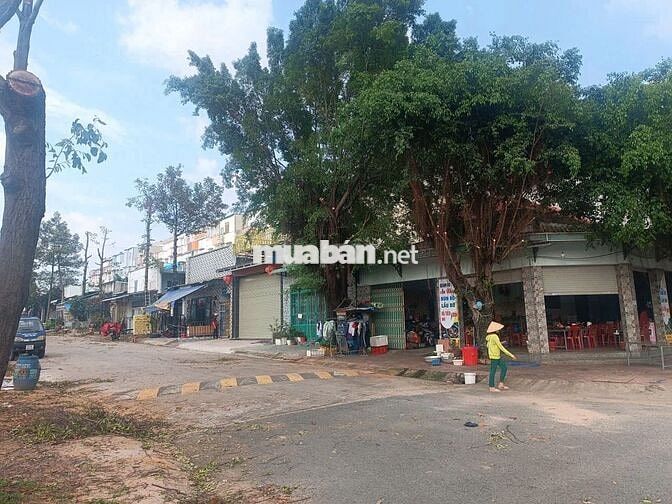 CC Bán Gấp Lô Đất Ngay Trung Tâm BD Dân  Đông Kín, SHR, Full 100% T/Cư