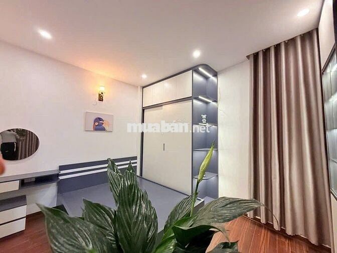 Bán nhà mặt phố tại Hồng Hà, Cốc Lếu, 15,2 tỷ, 116m2, giá ưu đãi