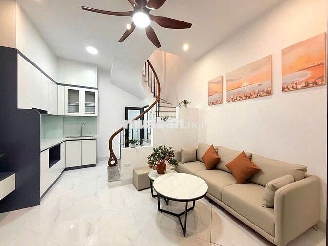 Bán nhà mặt phố tại Hồng Hà, Cốc Lếu, 15,2 tỷ, 116m2, giá ưu đãi