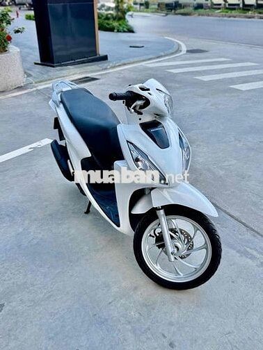 Honda Vision 2021 màu Trắng