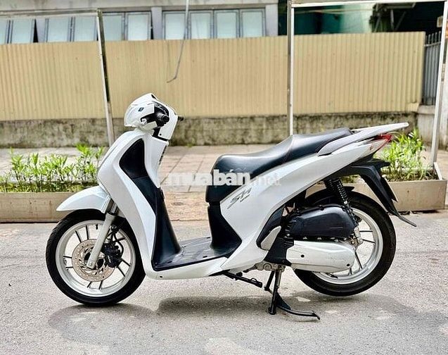 Honda SH 125 Trắng